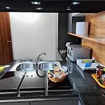 아파트 Agata House