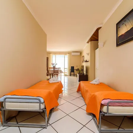 Agata House Apartment *