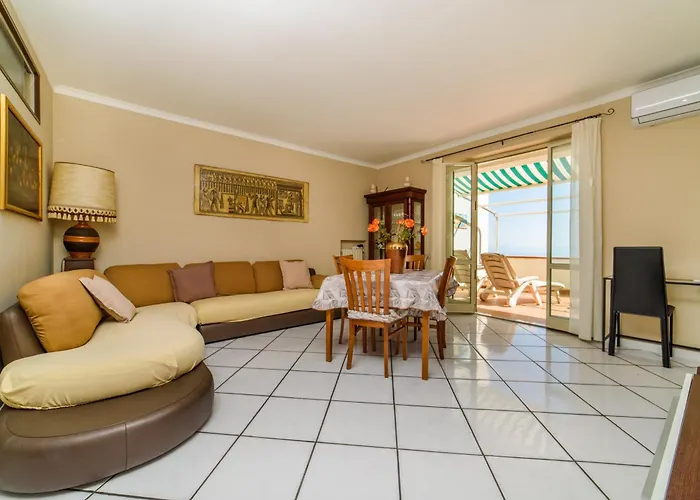 Agata House أمالفي